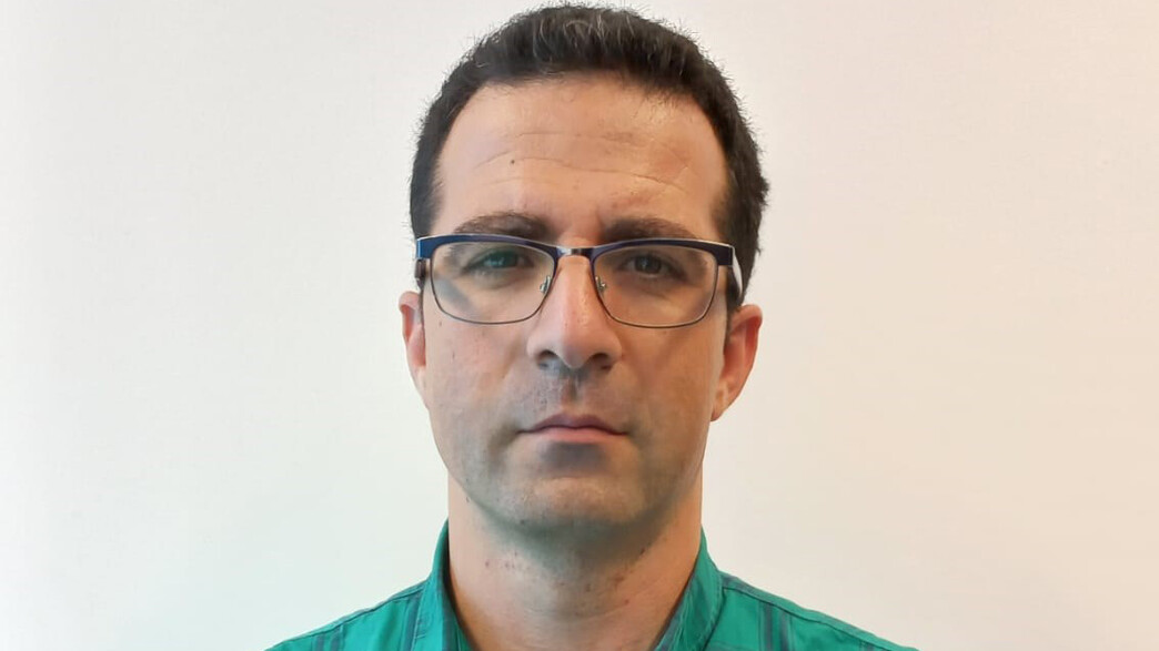 עמית פוני קרוניש עמית פוני קרוניש