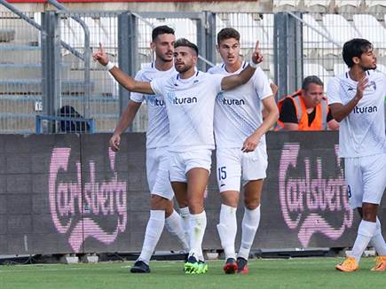 שבירו כבש כבר בדקה ה-9 (דני מרון)