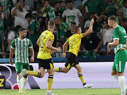 אבל זלטאנוביץ' הימם את סמי עופר (ברני ארדוב)