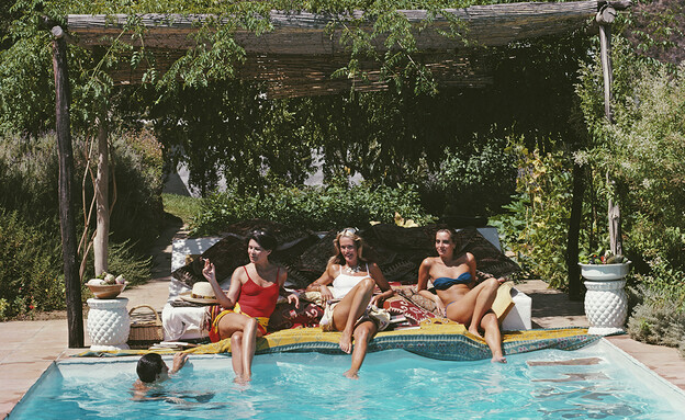 Poolside In Benahavis 1982 (צילום: סלים ארונס, getty images)