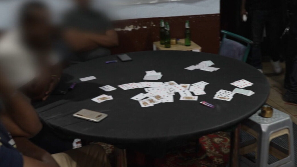 פריצת המשטרה על בתי הימורים (צילום: דוברות המשטרה)