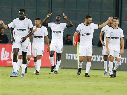 3 הנקודות שלהם (אלן שיבר)