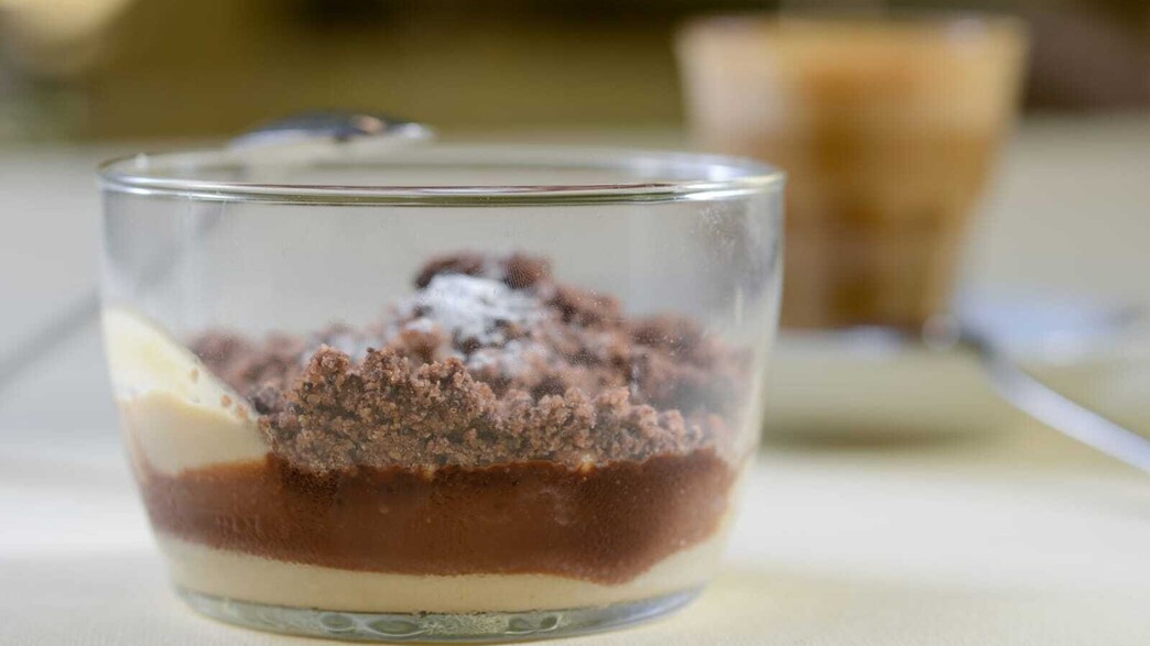 טירמיסו טבעוני שעפנו עליו טירמיסו טבעוני שעפנו עליו