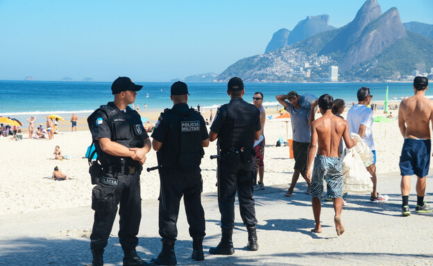 ברזיל משטרה (צילום: Alexandre Rotenberg, shutterstock)