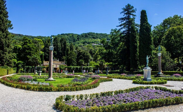 הגן של קסטלו די מירמארה טריאסטה איטליה (צילום: 80-20, shutterstock)