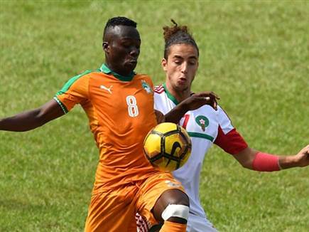 טרזי במדי הנבחרת הצעירה של חוף השנהב (ISSOUF SANOGO/AFP via Getty  (צילום: ספורט 5)