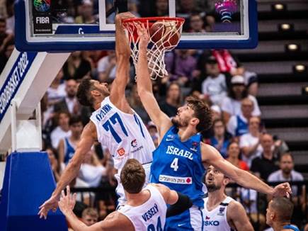 "לא היינו מספיק רעים" (FIBA) (צילום: ספורט 5)