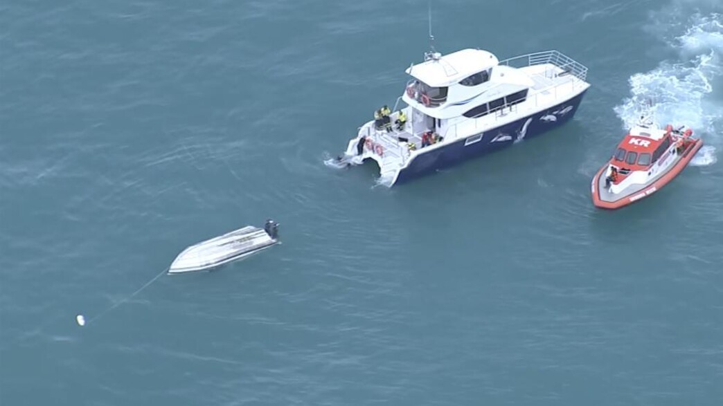 5 נהרגו בהתהפכות סירה בניו זילנד 5 נהרגו בהתהפכות סירה בניו זילנד