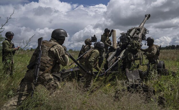 לוחמי צבא אוקראינה (צילום: AP)
