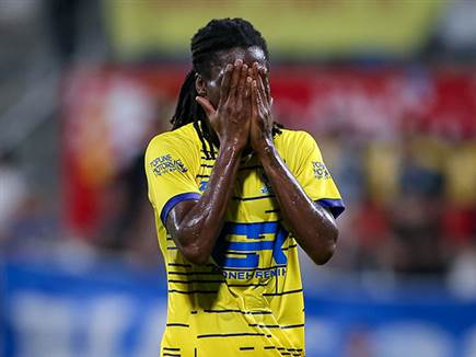 בואטנג וריינה עדיין בלי ניצחון בליגת העל (מאור אלקסלסי)