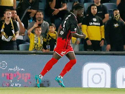 וספגה בדקה העשירית (צילום: אלן שיבר)