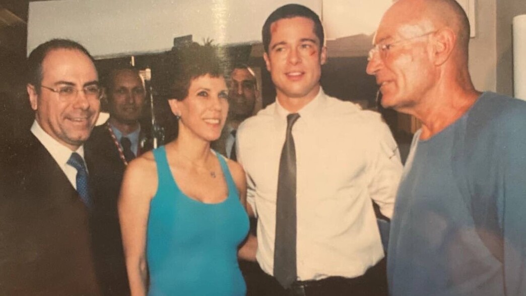 ג'ודי ניר מוזס מצולמת עם בראד פיט