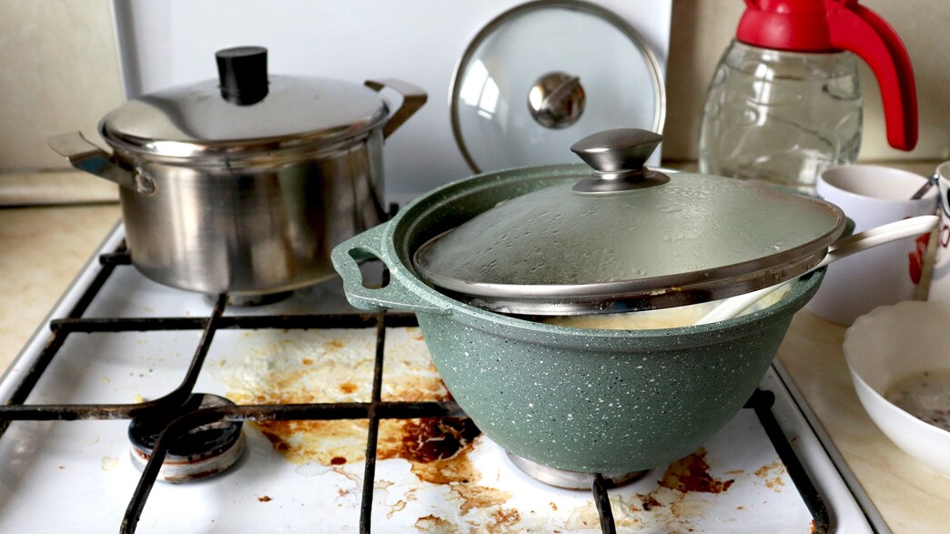 כיריים גז מלוכלכות כיריים גז מלוכלכות