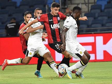 ארבעה משחקים ללא ניצחון (ברני ארדוב)