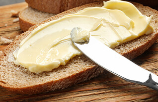 ממרח חמאה (צילום: New Africa, shutterstock)