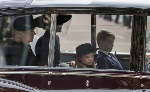 הלוויתה של המלכה אליזבת', קייט וילדיה (צילום: רויטרס)