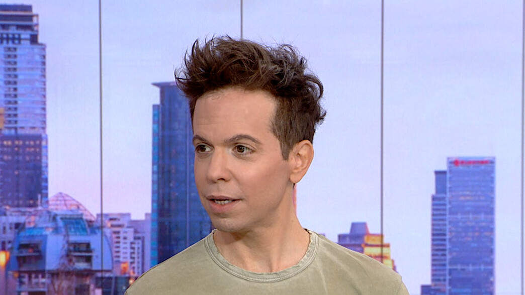 רועי בר נתן על גלריית החיקויים שלו ב"ארץ נהדרת" רועי בר נתן על גלריית החיקויים שלו ב"ארץ נהדרת"