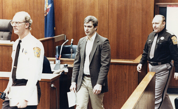 ג'פרי דאהמר במהלך משפטו (צילום: Photo by Curt Borgwardt Sygma Sygma via GettyImages)