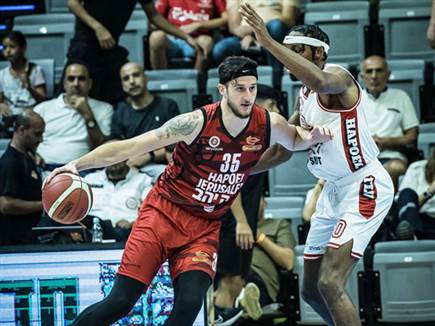 אבל שאר שחקני י-ם אכזבו (צילום: עודד קרני)