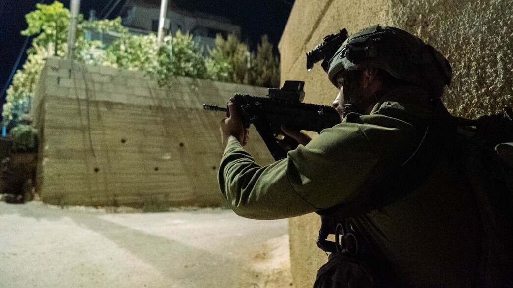 לוחמי צה"ל בפעילות מבצעית במבצע שובר גלים לוחמי צה"ל בפעילות מבצעית במבצע שובר גלים