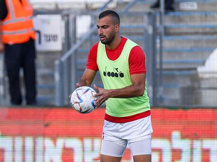 היד שלו סידרה שוויון. טאהא (דני מרון)