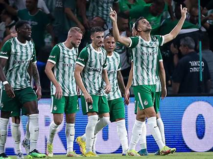 ואז מכבי חיפה עלתה על הלוח (צילום: מאור אלקסלסי)