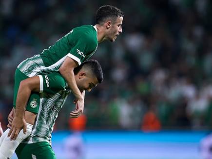 מכבי חיפה נוסעת לטורינו באווירה חיובית (צילום: מאור אלקסלסי)