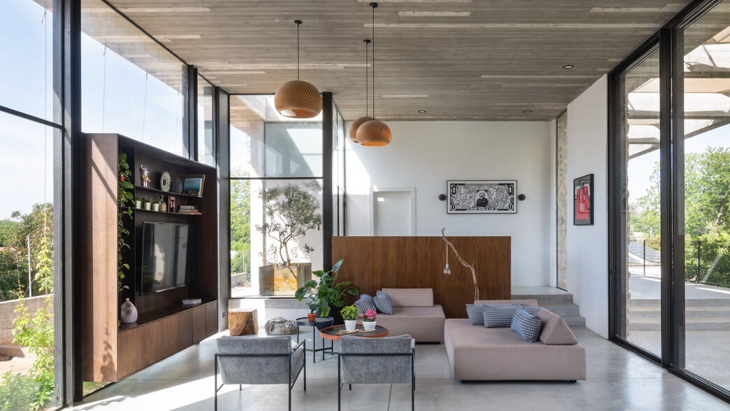 בית בתכנון רון שינקין, סלון