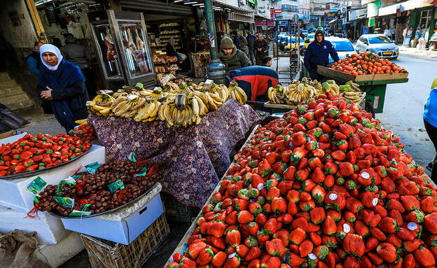 השוק בחברון (צילום: Dave Primov, shutterstock)
