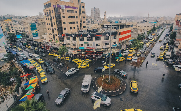 כיכר מרכזית בחברון (צילום: nayef hammouri, shutterstock)