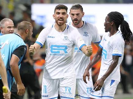 בהמשך חלאילה כבר חגג (אלן שיבר)