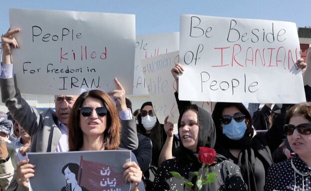 מהומות באיראן  (צילום: החדשות 12)