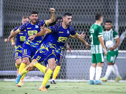 ריינה עם שני ניצחונות רצופים (מאור אלקסלסי)