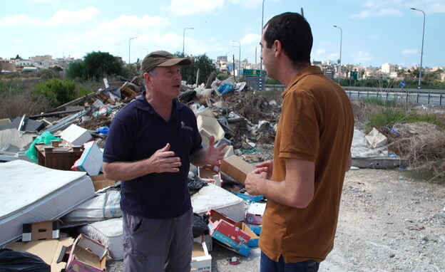 מה קורה לבע"ח כשאנחנו משאירים אשפה בטבע? (צילום: N12)