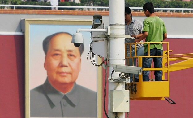 מצלמות מעקב בסין (צילום: Guang Niu / Staff, getty images)