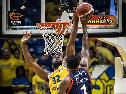 רדיק מול ניבו (עודד קרני)