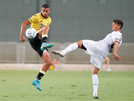 אחרי ההפסקה המשחק נרגע