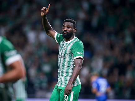 גיבור ראשון של המשחק היה פיירו (צילום: מאור אלקסלסי)