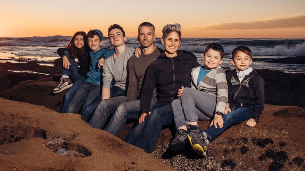 אריה אלבז והמשפחה בסן דייגו (צילום: פרטי)