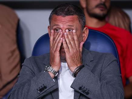 שמונה משחקים ללא ניצחון (מאור אלקסלסי)