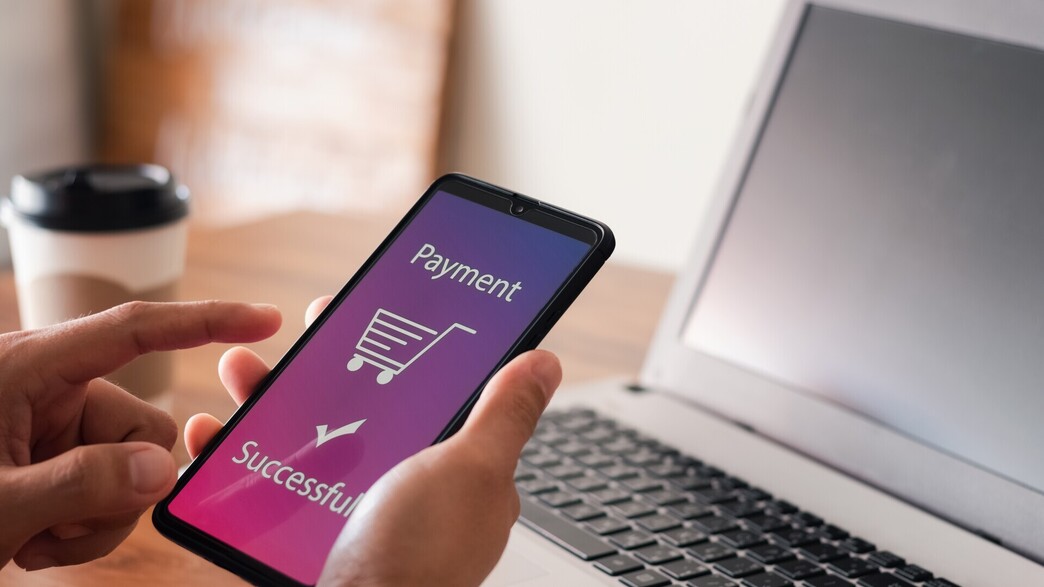 צ'ק אאוט, אילוסטרציה צ'ק אאוט, אילוסטרציה