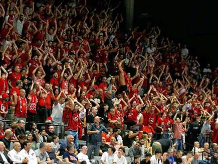 האדומים בצד השני (אלן שיבר)