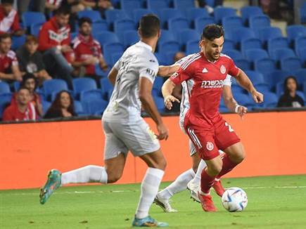 הפועל ת&quot;א מההתחלה ניסתה ליזום (צילום: ברני ארדוב)