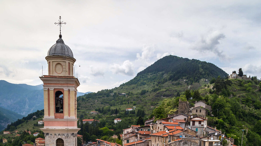 כנסיית לה טריורה איטליה