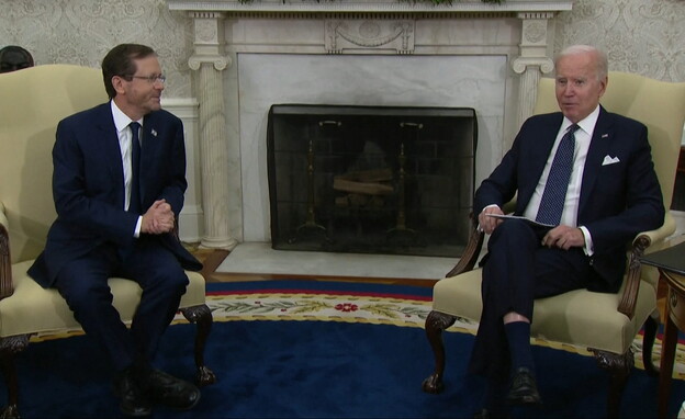 הנשיא הרצוג והנשיא ביידן (צילום: AP)