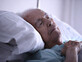 איש זקן, איש מבוגר, בית חולים (צילום: Fresnel, shutterstock)