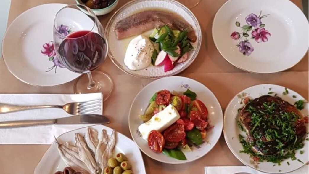 בר יין שפוי בר יין שפוי