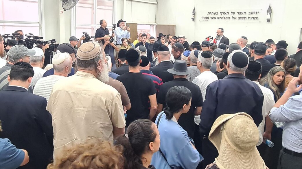 הלווית רונן חנניה בירושלים