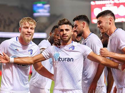 וק"ש נראתה טוב על הדשא (דני מרון)