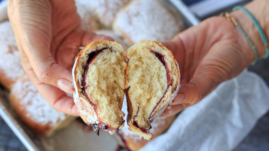 לחמניות ריבה רכות כמו ענן